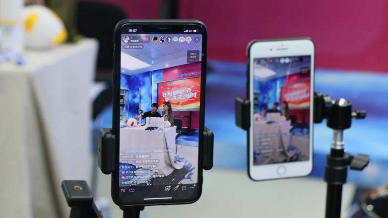 抖音搬家直播的“380元套餐”背后，藏着多少搬家人的血泪陷阱？